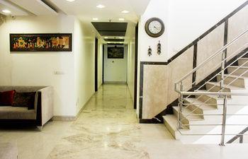 Oyo Premium Rajouri Garden Janta Market New Delhi Exteriör bild